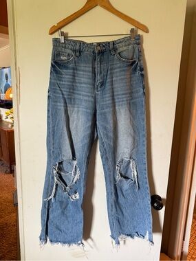 Vervet Women’s Distressed Blue Denim Jeans